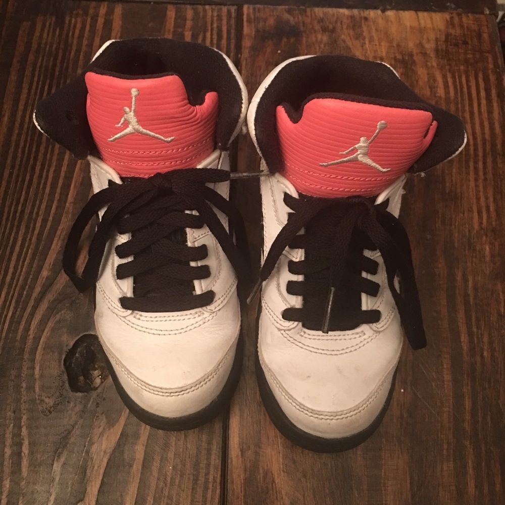 Nike Air Jordan 5 Retro Girls Sneakers